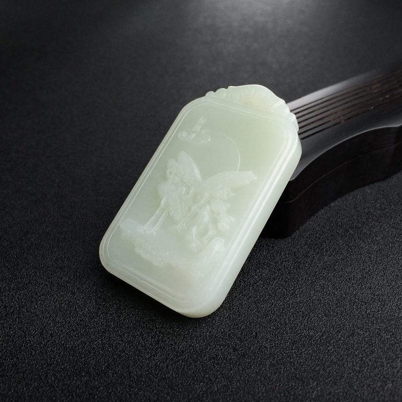 俄料山料青白玉松鹤延年吊坠-红掌柜