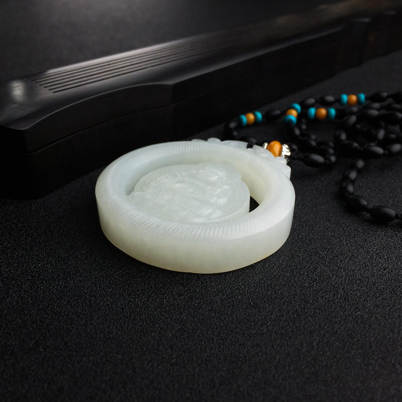 俄料天然山料青白玉弥勒佛吊坠-红掌柜