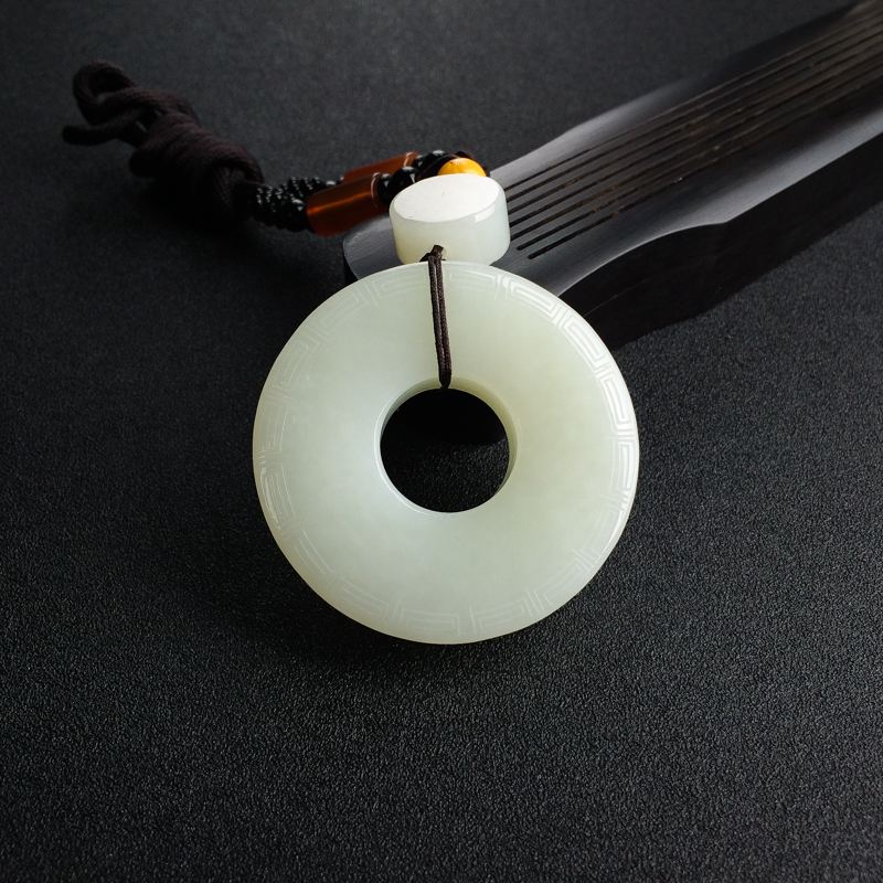 俄料天然青白玉平安扣吊坠-红掌柜