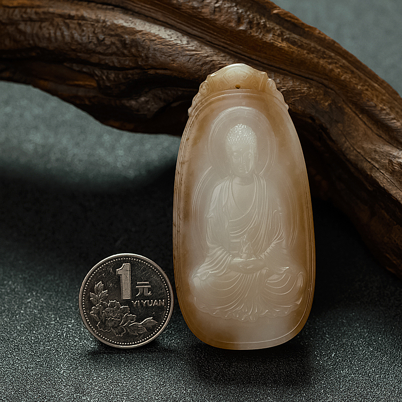 俄罗斯俏色和田玉大日如来挂件 - 红掌柜