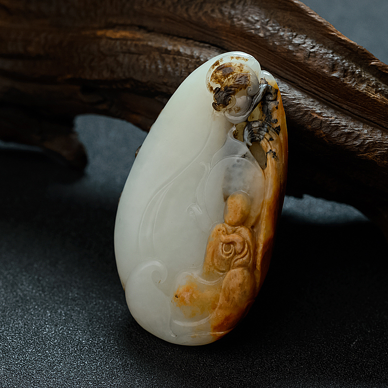 天然俏色和田玉悟道吊坠 - 红掌柜