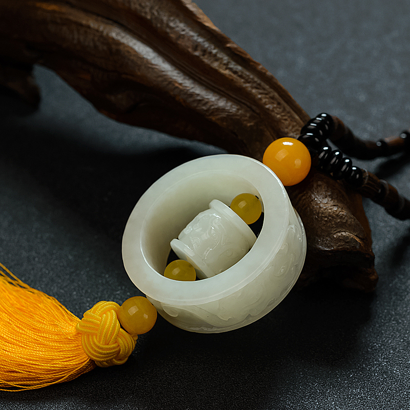 天然和田白玉兽面车挂 - 红掌柜