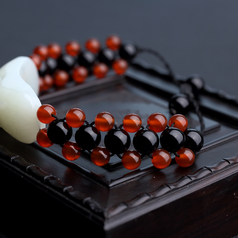 天然白玉山料兽面手链-红掌柜