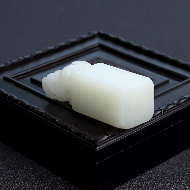 白玉貔貅印章-红掌柜