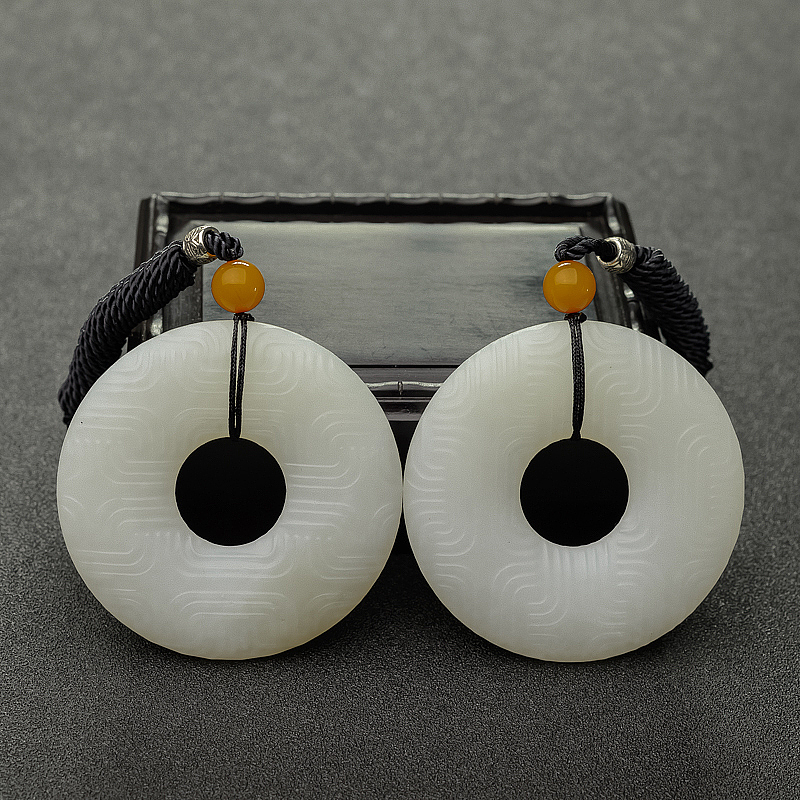 白玉平安扣吊坠-红掌柜