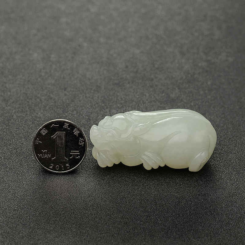 俄料青白玉貔貅-红掌柜