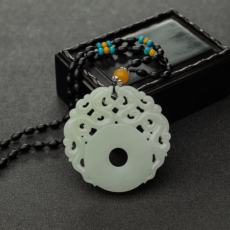 俄料山料青白玉双龙扣吊坠-红掌柜