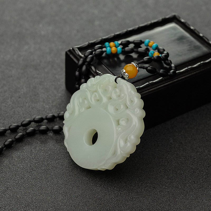 山料青白玉双龙扣吊坠-红掌柜