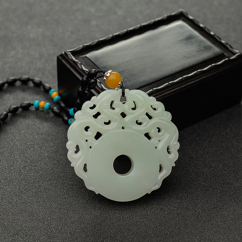 俄料山料青白玉双龙扣-红掌柜