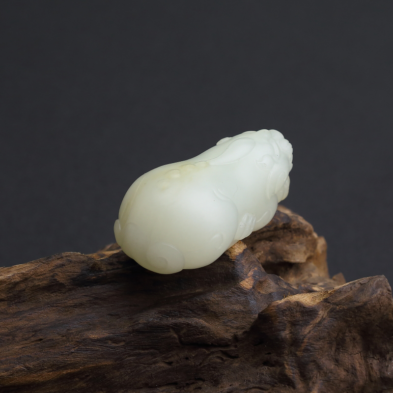 天然和田玉貔貅吊坠-红掌柜