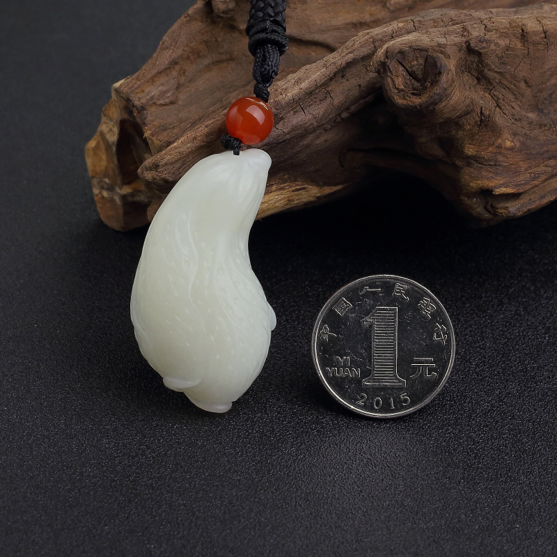 天然山料和田白玉白菜吊坠-红掌柜