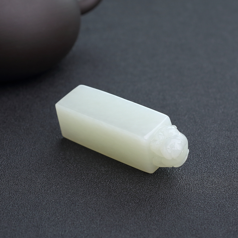 俄罗斯天然山料和田玉貔貅印章-红掌柜