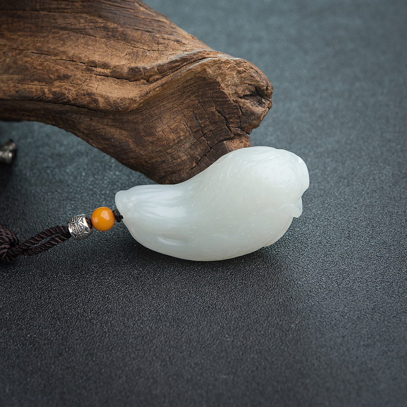 和田白玉吊坠-红掌柜