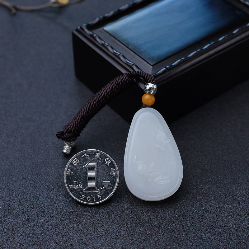 山料和田白玉吊坠-红掌柜