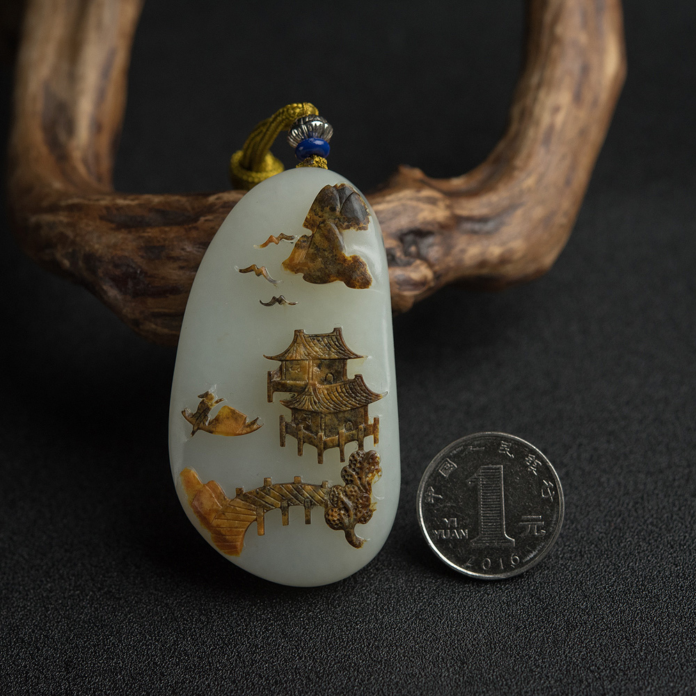 和田玉山水意境挂坠-红掌柜