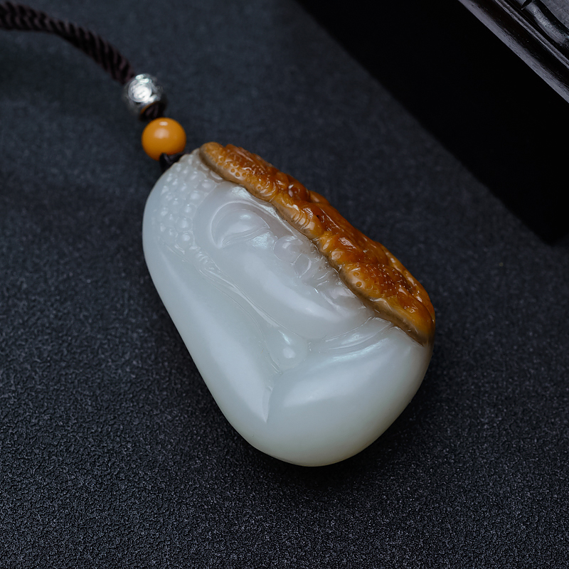 山料俏色和田玉吊坠-红掌柜