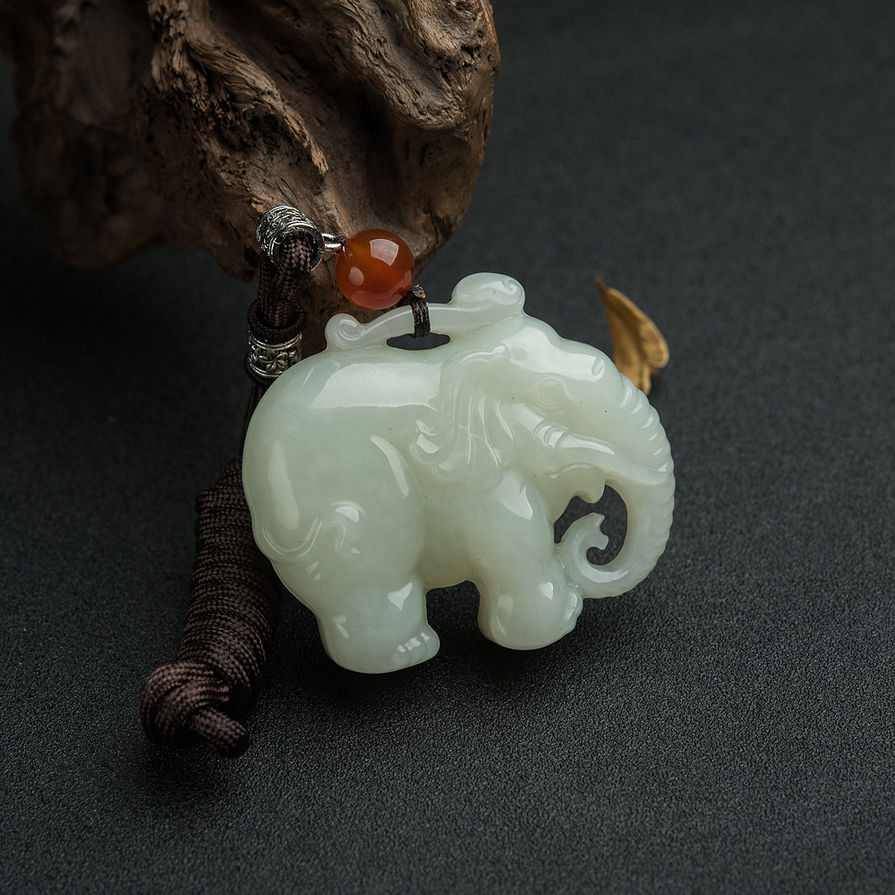 和田青白玉大象吊坠-红掌柜