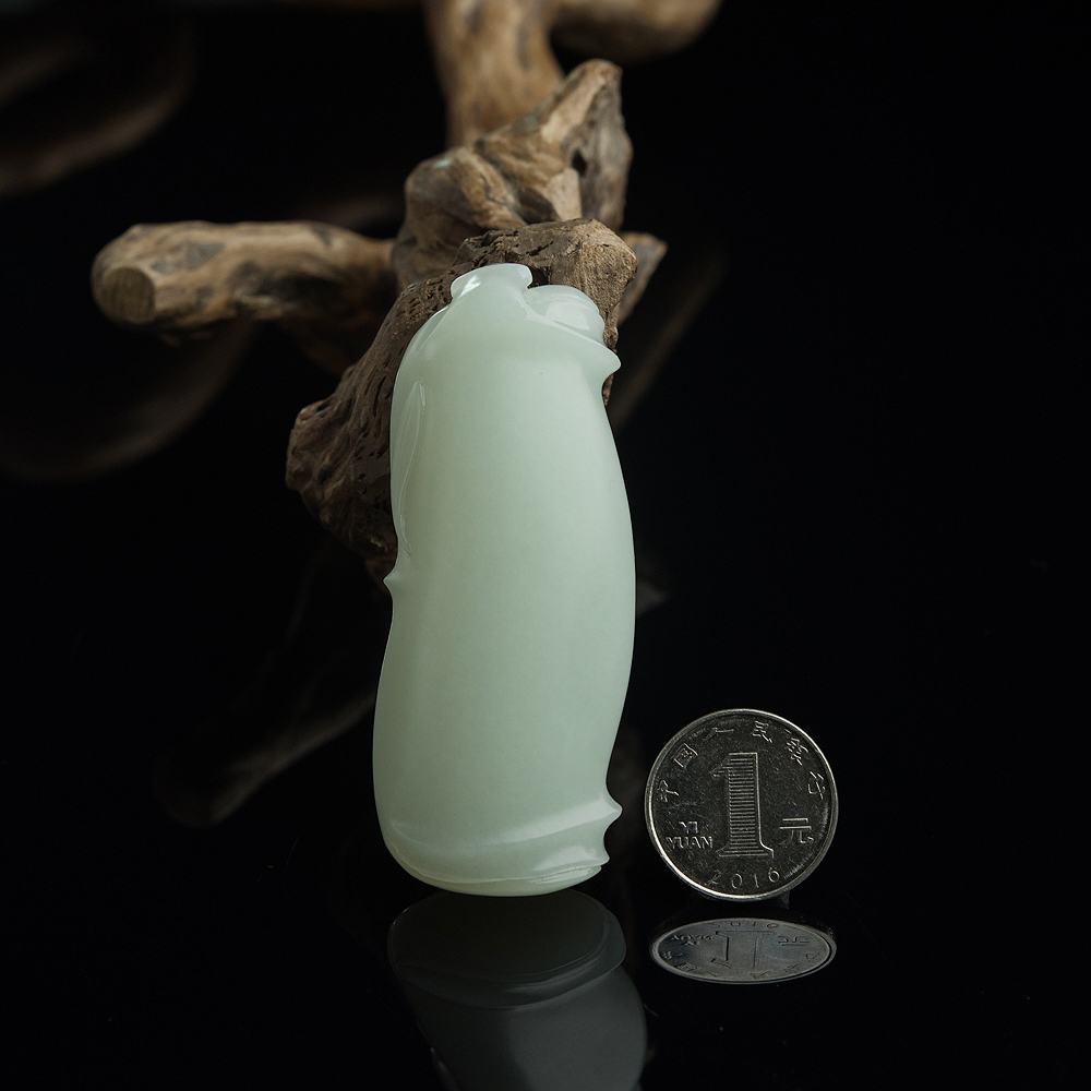 俄罗斯天然和田玉竹节吊坠-红掌柜