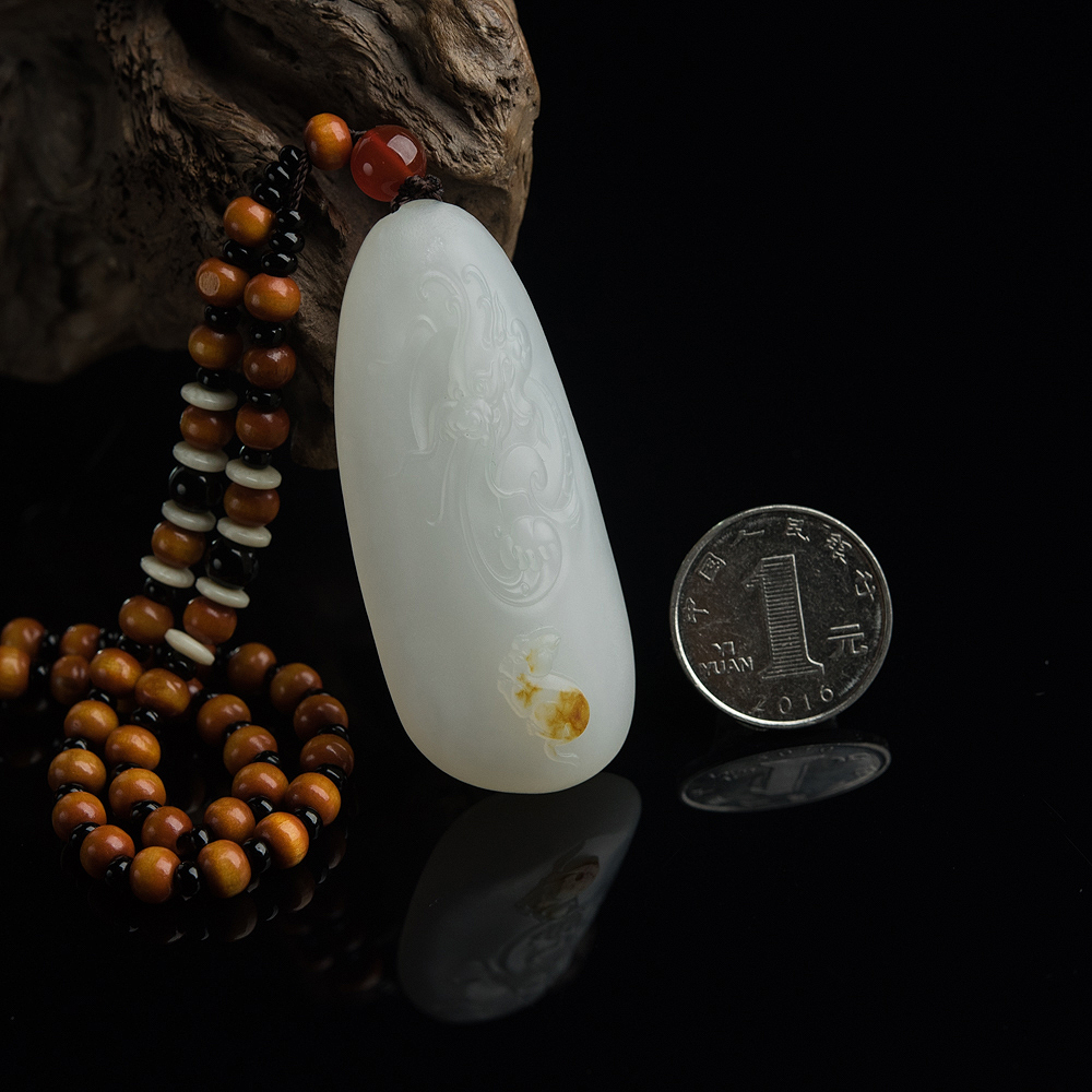 和田玉望子成龙挂坠-红掌柜