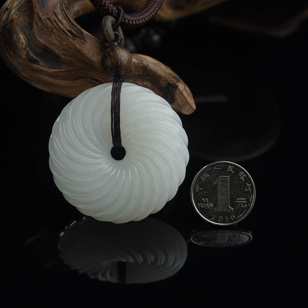 天然和田玉平安扣手把件-红掌柜