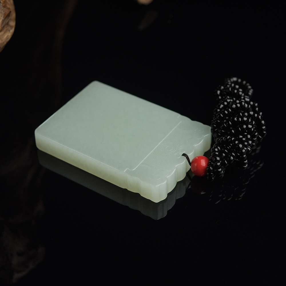 俄罗斯和田玉平安无事牌吊坠-红掌柜