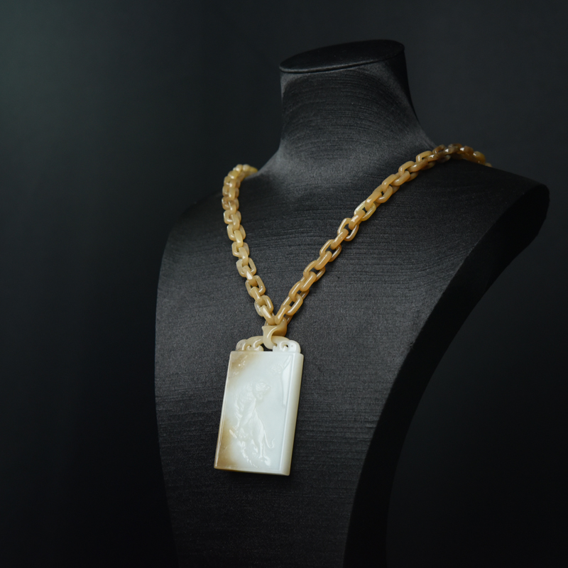 和田玉猛虎项链-红掌柜