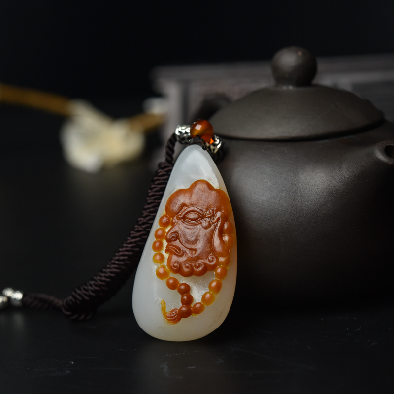 天然和田玉罗汉吊坠-红掌柜