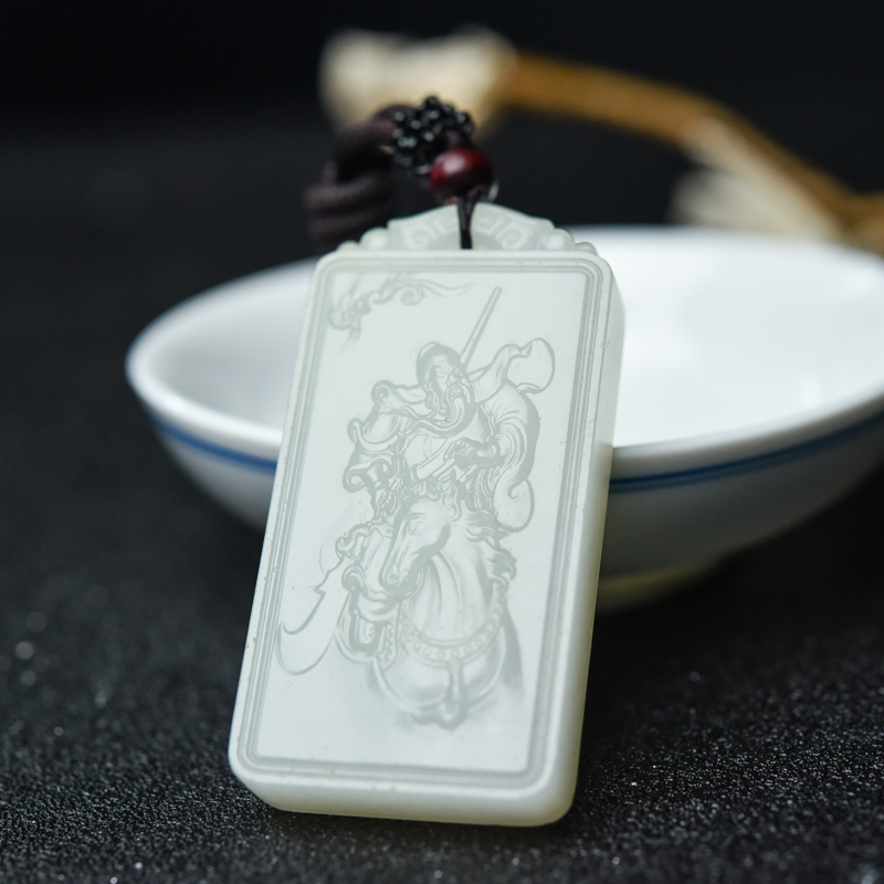 俄罗斯和田玉关公吊坠-红掌柜