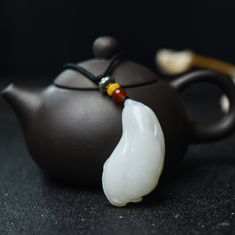 天然和田白玉玉兰花吊坠-红掌柜