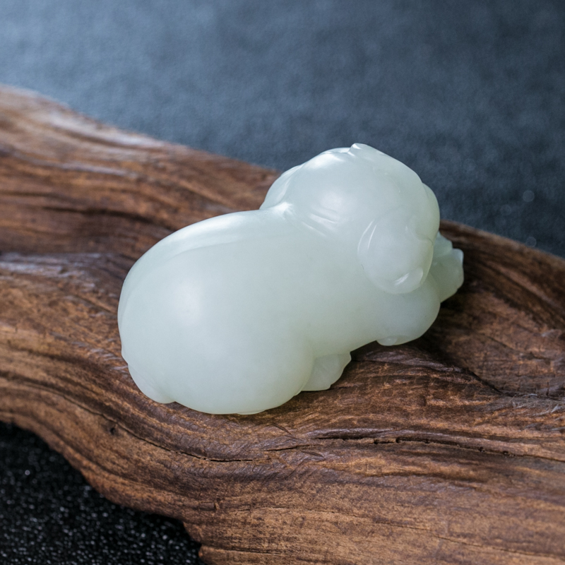 山料和田玉招财猪吊坠-红掌柜