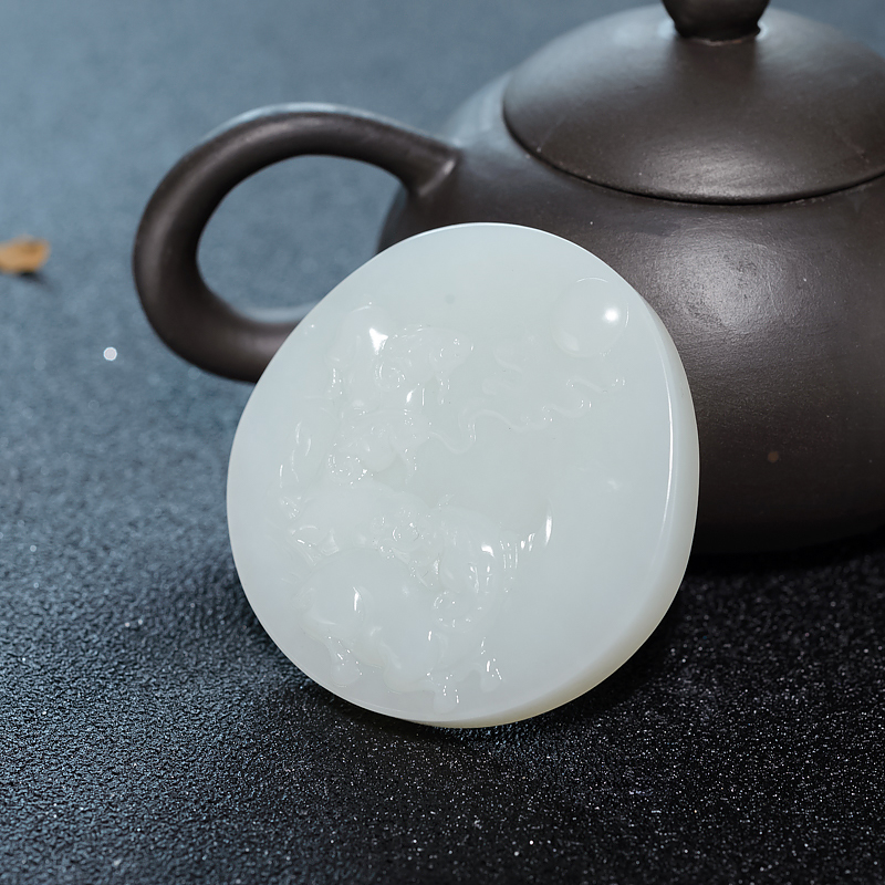 和田白玉三阳开泰吊坠-红掌柜