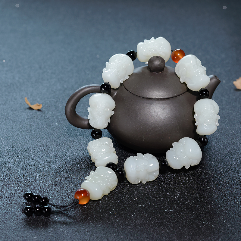 和田玉十八罗汉手持-红掌柜