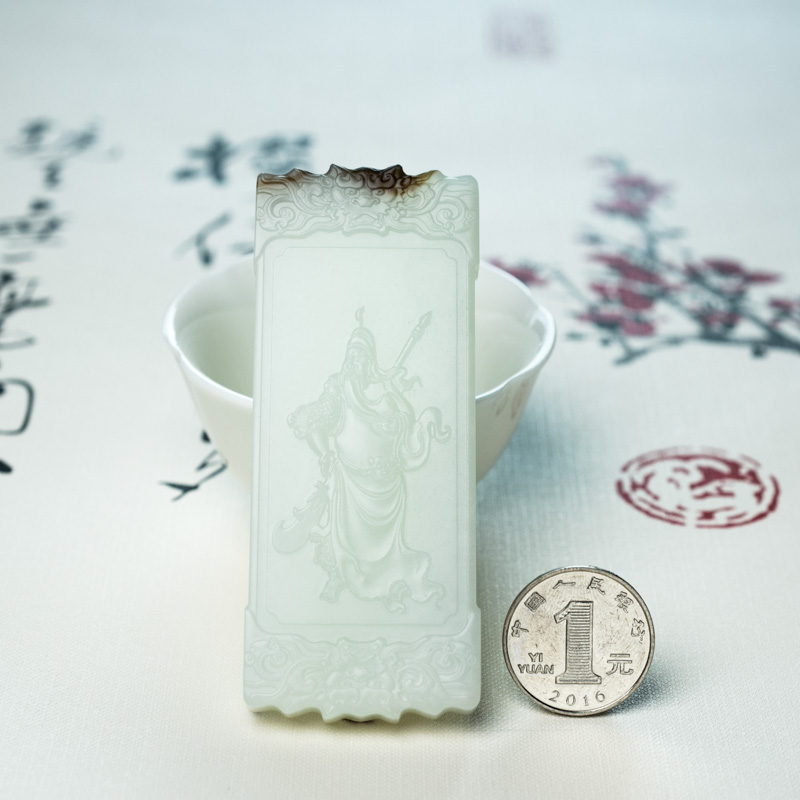 俏色和田玉吊坠-红掌柜