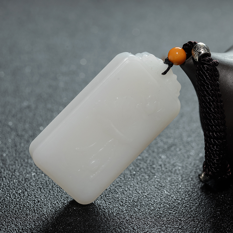 天然俄罗斯和田白玉连年有余吊坠-红掌柜