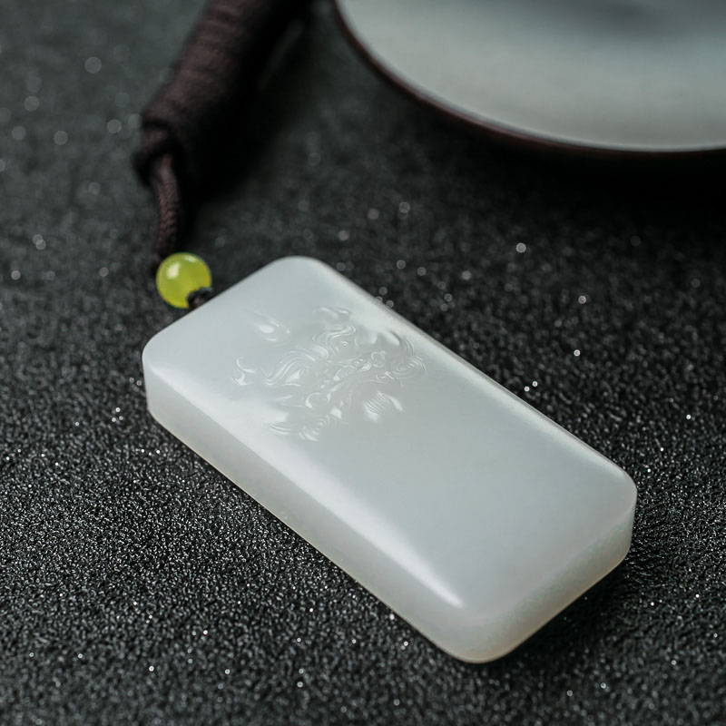 和田白玉吊坠-红掌柜