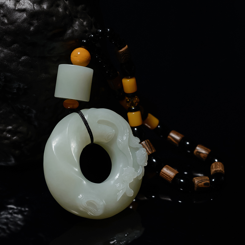 山料和田青白玉手把件-红掌柜