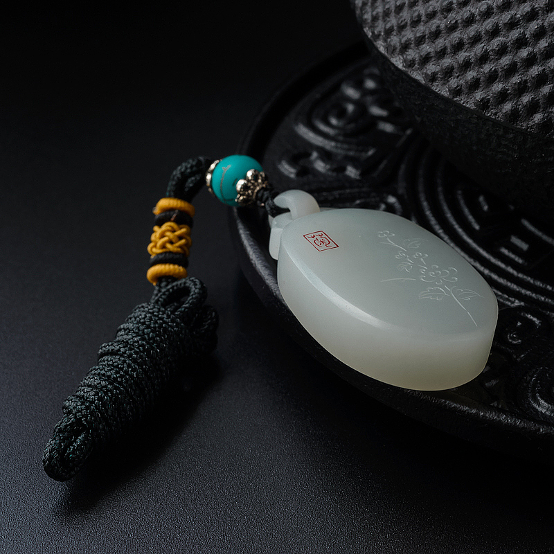 新疆和田玉菊花吊坠-红掌柜