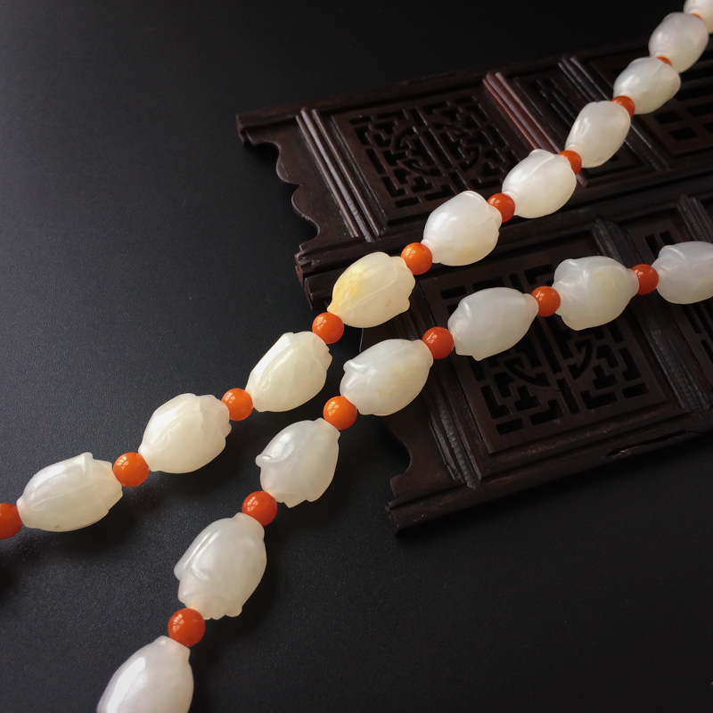 和田玉兰花-红掌柜