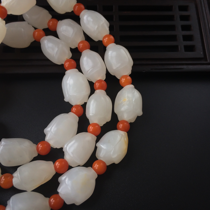 和田玉项链-红掌柜