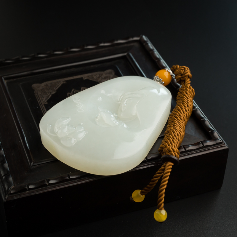 新疆和田玉-红掌柜