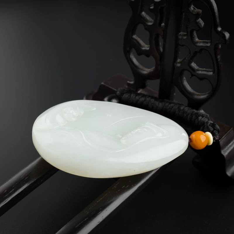 新疆和田玉挂件-红掌柜