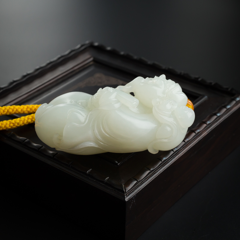 新疆和田玉-红掌柜