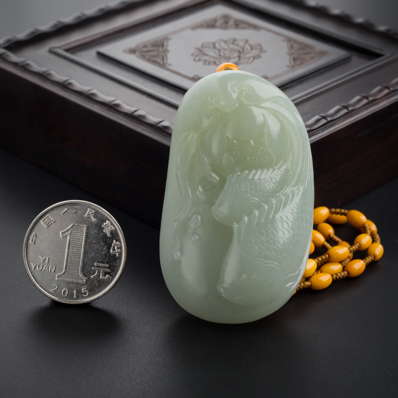 和田玉挂件-红掌柜