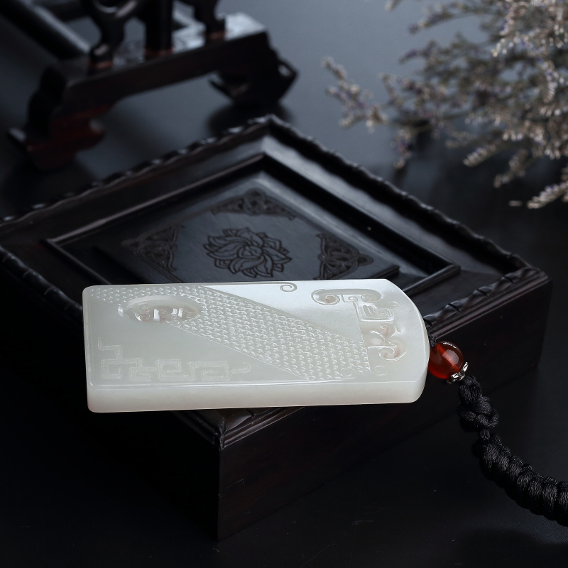 新疆和田玉古吊坠 - 红掌柜