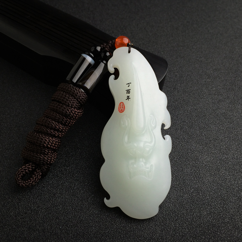 新疆天然和田玉龙头吊坠 - 红掌柜