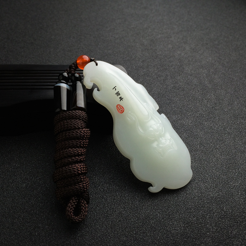 天然和田玉龙头吊坠 - 红掌柜