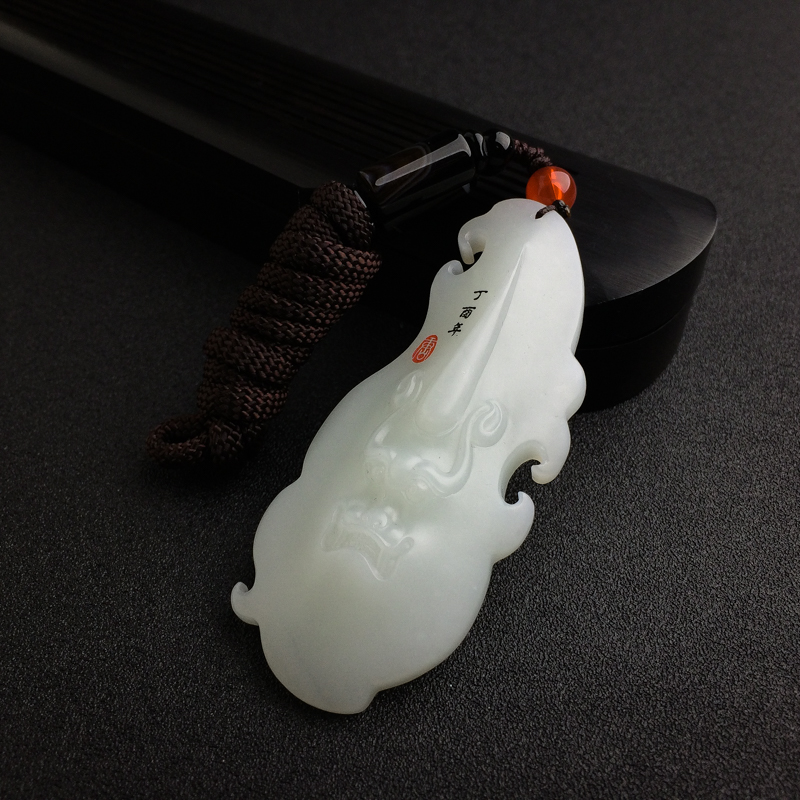 新疆和田玉吊坠 - 红掌柜