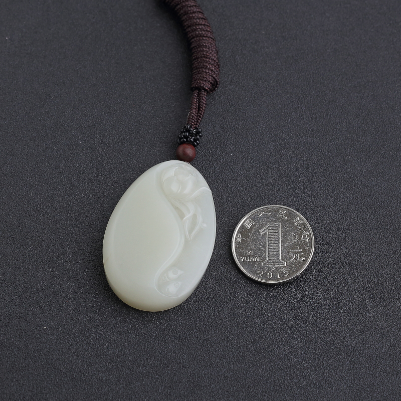 青白玉连年有余吊坠-红掌柜