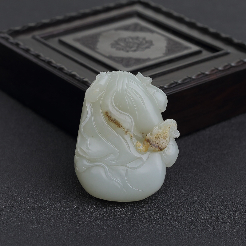 青白玉五鼠运财吊坠 - 红掌柜