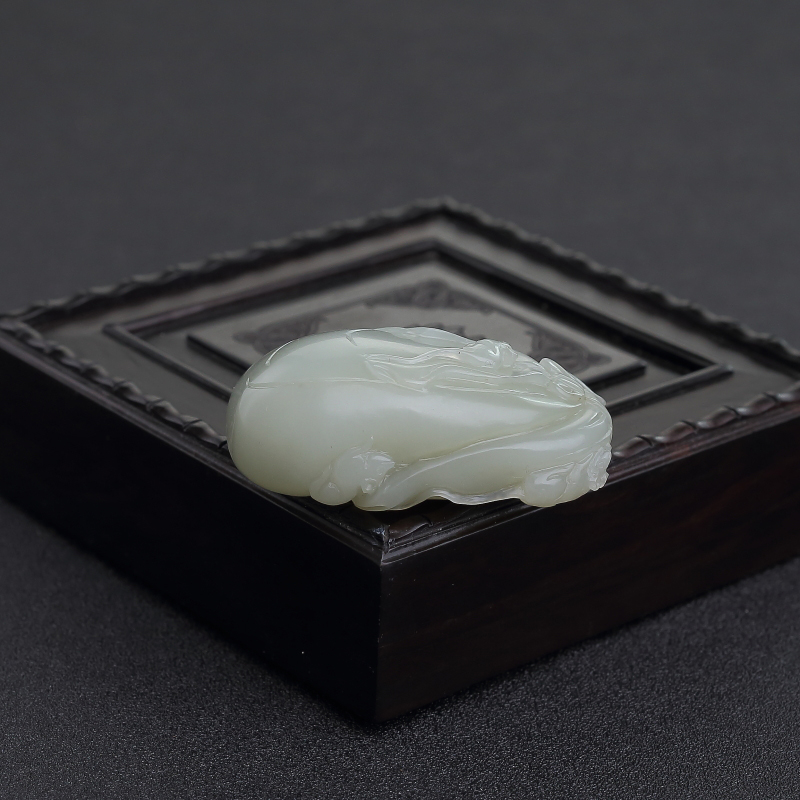 天然新疆籽料青白玉吊坠 - 红掌柜